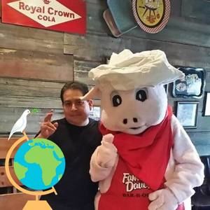 Meet your Posher, Jaime